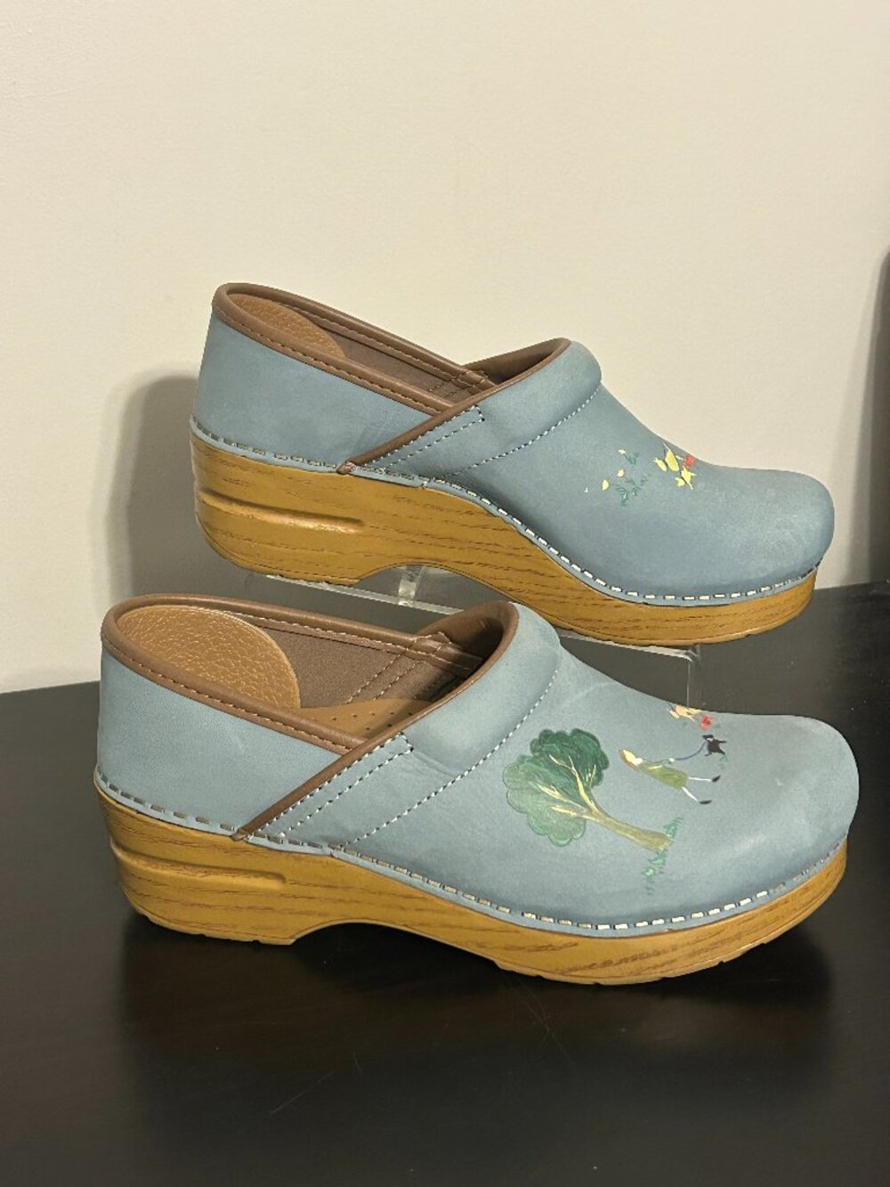 DANSKO Sz 37 US 7 Blue Nubuck Hand Painted Twin Pro Dog Walking Design Clogs